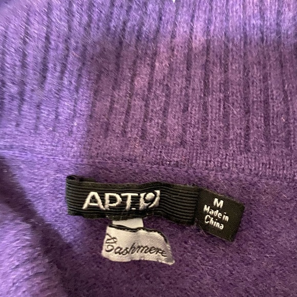 Purple Cashmere Turtleneck Sweater - Picture 2 of 4